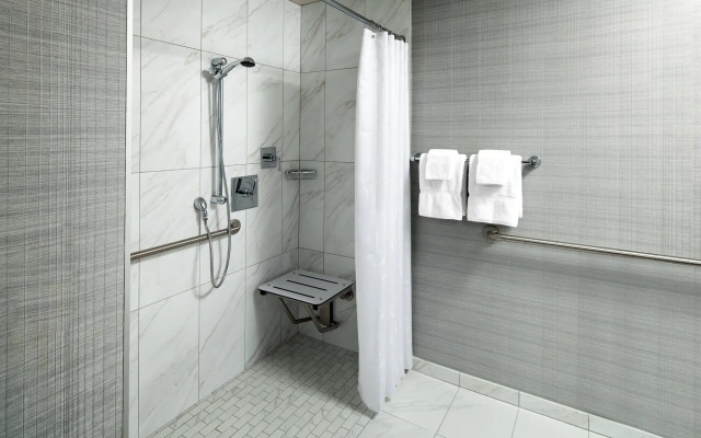 Sheraton Grand Los Angeles