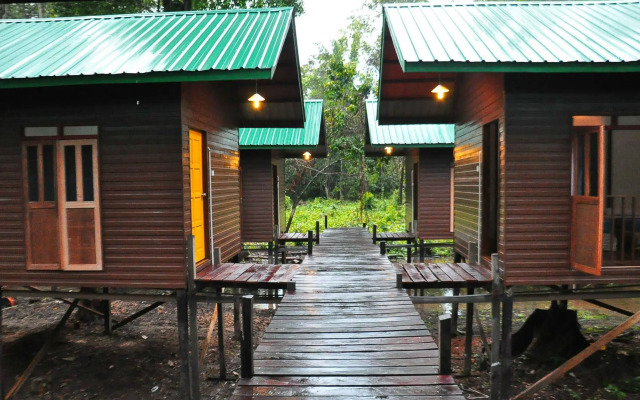 Kinabatangan Sunshine Lodge