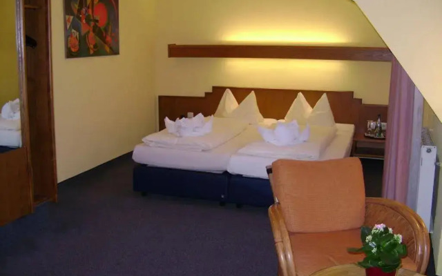 Hotel & Restaurant Hessischer Hof