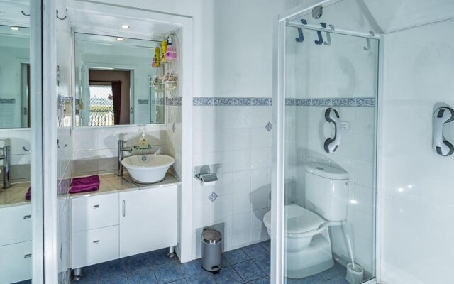 Boonah Hilltop Cottage