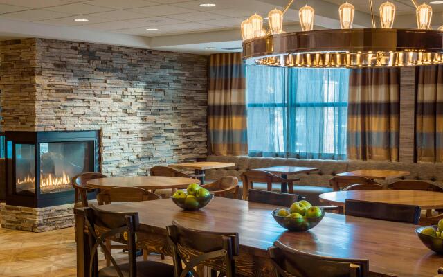 Fairfield Inn & Suites by Marriott Waterbury Stowe