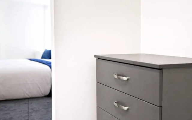 Work-friendly 1-bed Leicester