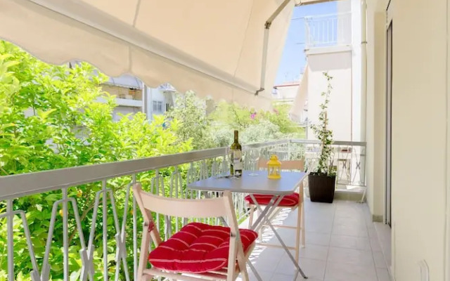 Happy Stay in Elegant & Bright Flat near Metro