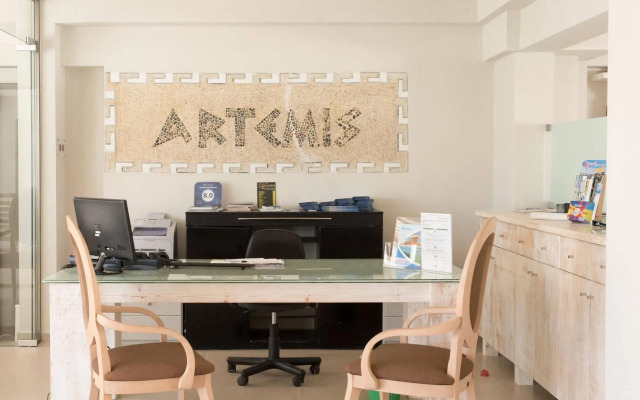 Artemis Hotel Apartments