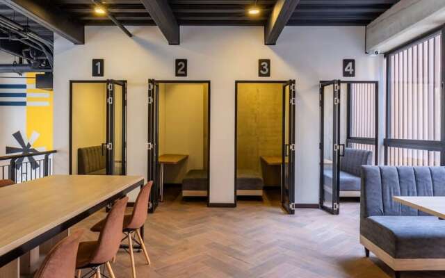 w Modern Loft in Parque Virrey