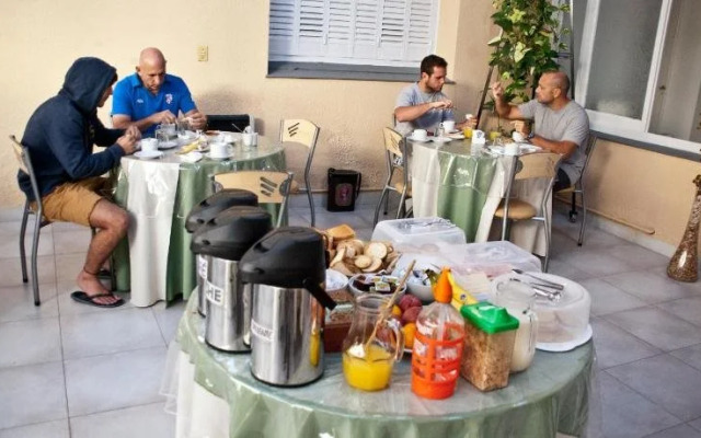 Viñedos Dorados Apart Hotel