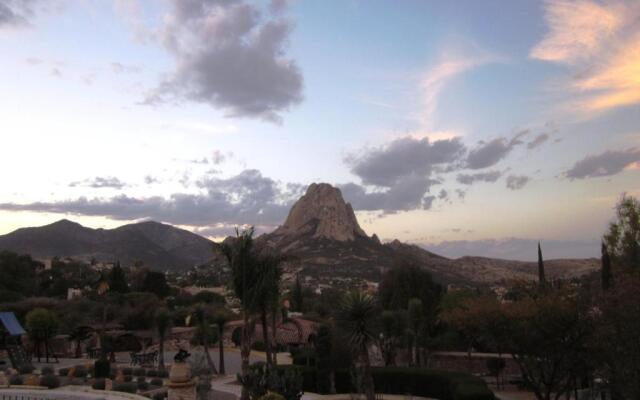 Hotel Parador Vernal