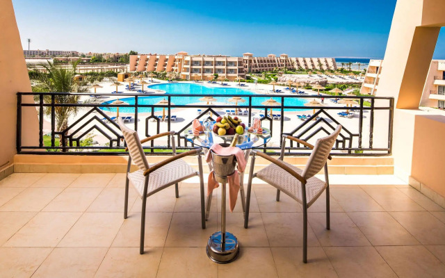 Jasmine Palace Resort & Spa