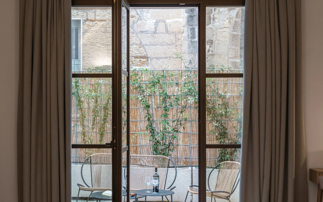 ARCO VECCHIO URBAN SUITE by EPOCA COLLECTION