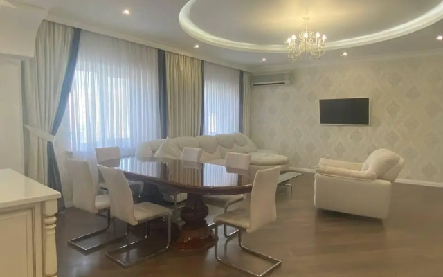 Апартаменты на улице Чистопольская 38