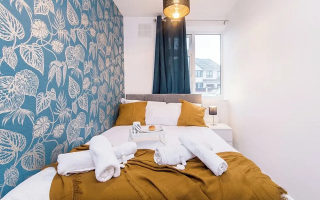 Michaelmas 2-bedroom Apartment in Coventry