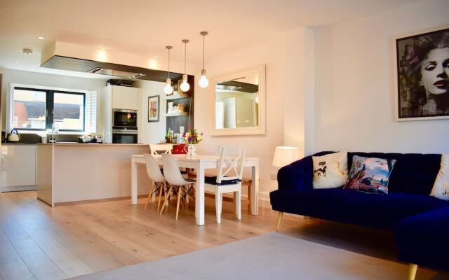 3 Bedroom House in Brighton Sleeps 6