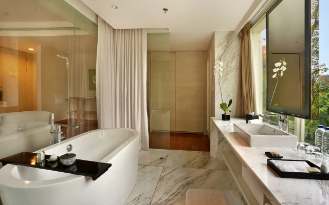 The Stones - Legian, Bali - Marriott Autograph Collection Hotel