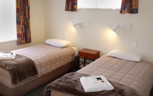 Westport Motels