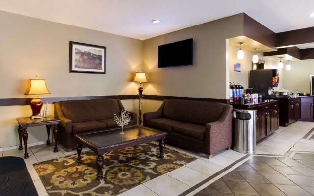 Best Western Crossroads Inn