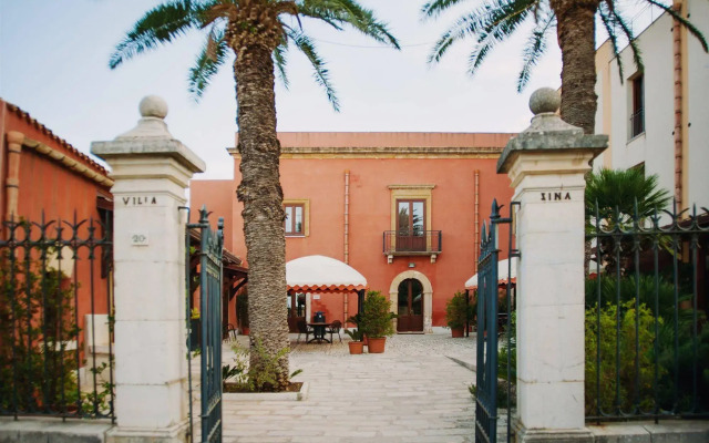 Villa Zina Park Hotel