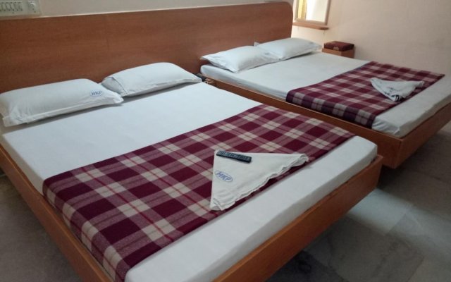 Hotel Kirithika Palace