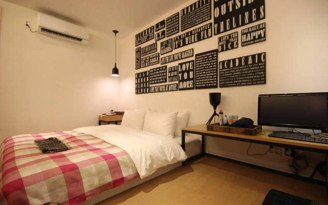 25 Hours Hotel 2