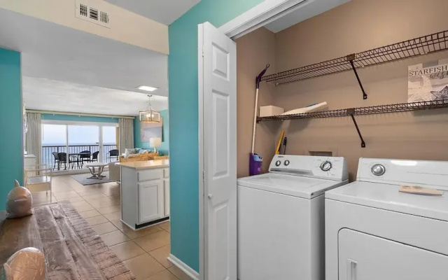 Driftwood Towers #4E by Southern Vacation Rentals