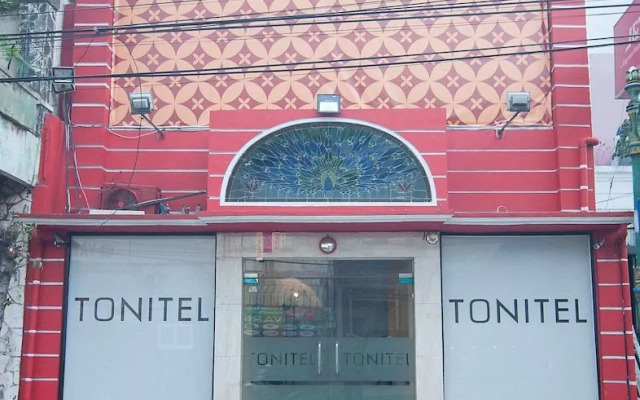 TONITEL Hotel Malioboro Yogyakarta - Hostel