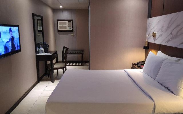Star Plaza Hotel