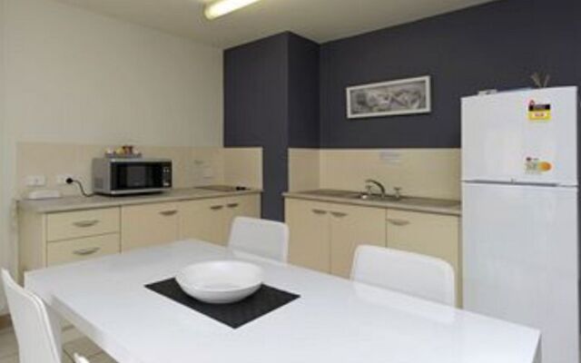 Nelson Bay Breeze Holiday Apartments