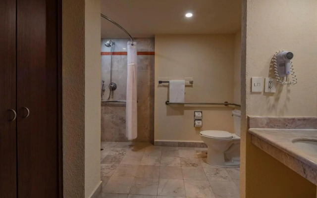 Holiday Inn Puebla La Noria by IHG