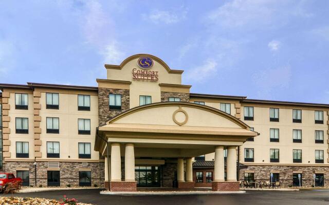 Comfort Suites