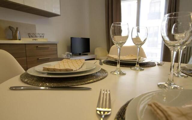 Pretty 3 rooms in the city center