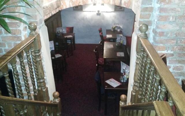 The Three Tuns Hotel Wetherspoon