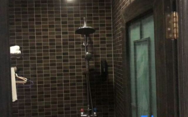 Meixin Business Hotel