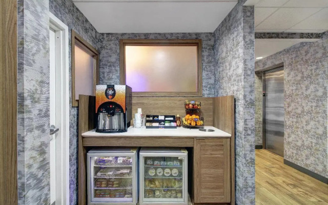 Candlewood Suites Winchester by IHG