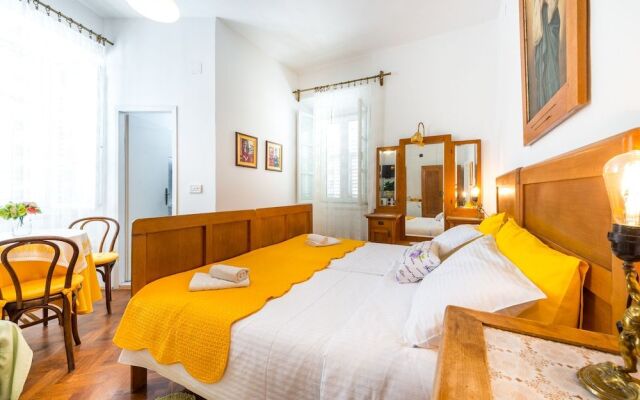 Villa Adriatica - 4 bedroom vacation house
