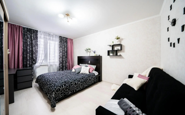 Apartments on Shuvalov street 18/8