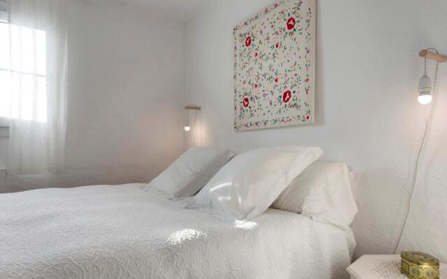 Little Old Town White House