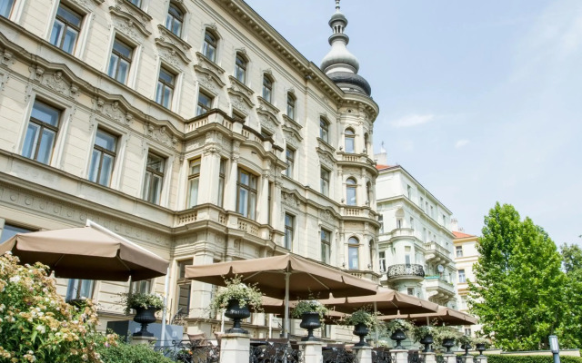 Le Palais Art Hotel Prague