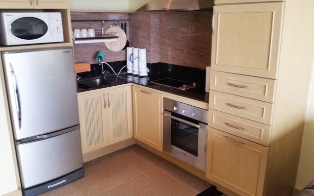 Galare Thong Tower Apartment & Condominium