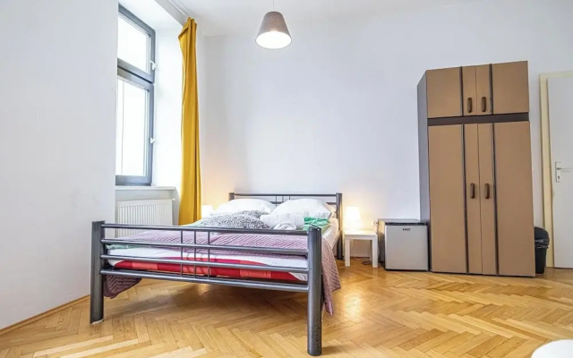 Cozy Room Near U6 Dresdner Subway Line