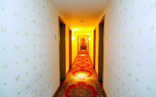 Xian Jialong Business Hotel