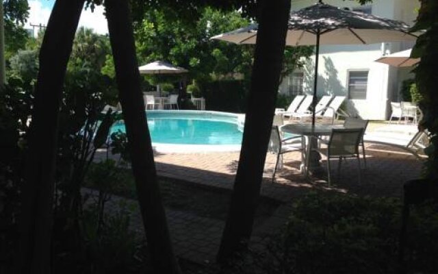 Robindale Suites