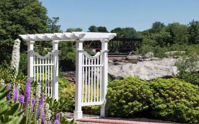 Hilton Garden Inn Auburn Riverwatch