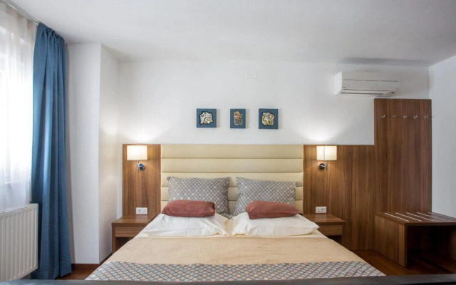 Hotel Villa Karda