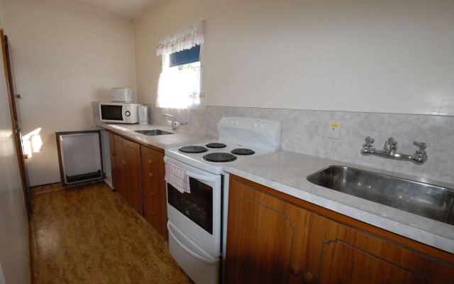 Addington City Motel
