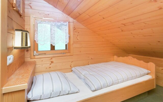 Beautiful Mountainside Chalet in Konigsleiten