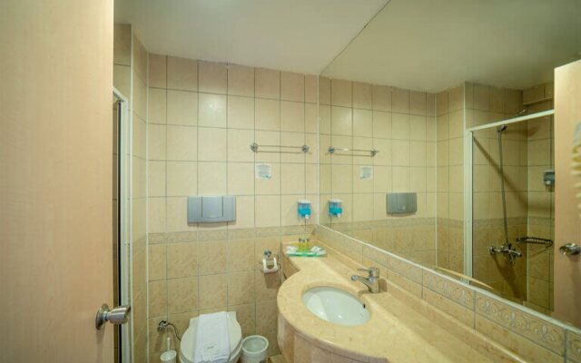 Aska Bayview Resort 