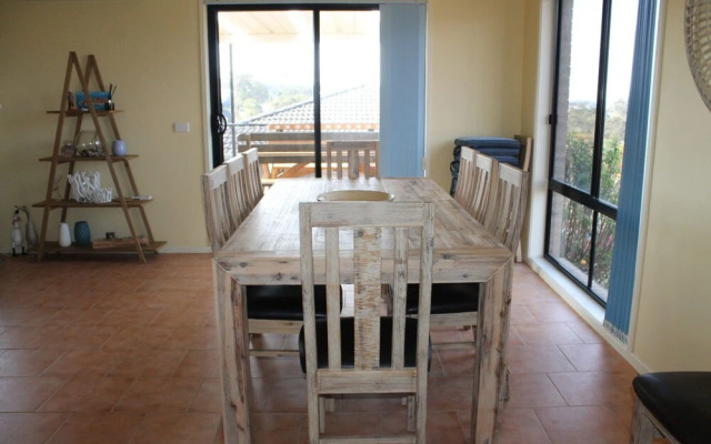 Luxury At Tallawang Malua Bay