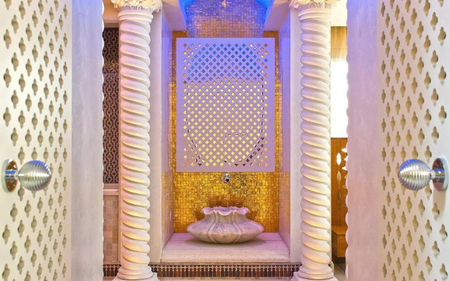 Dream South Beach, by Hyatt