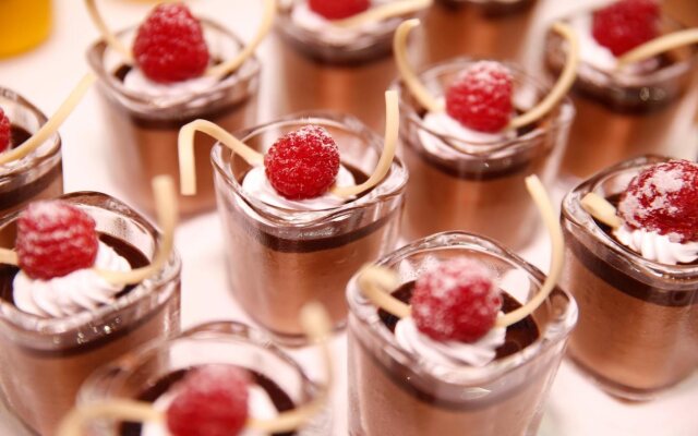 Crowne Plaza Zhuhai City Center by IHG