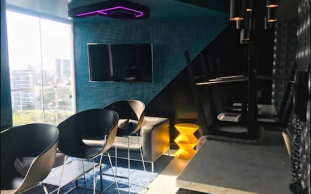 GLOBALSTAY. Stylish Stelar Apartments. Rooftop Swimming Pool