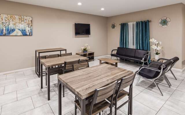 SureStay Hotel by Best Western Orange